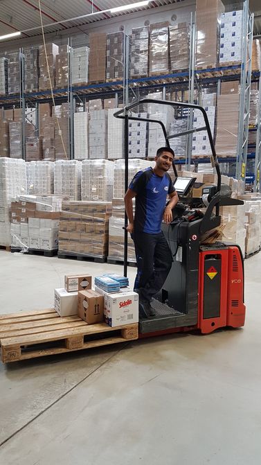 Kommisionierer Kruse Lager Neumünster