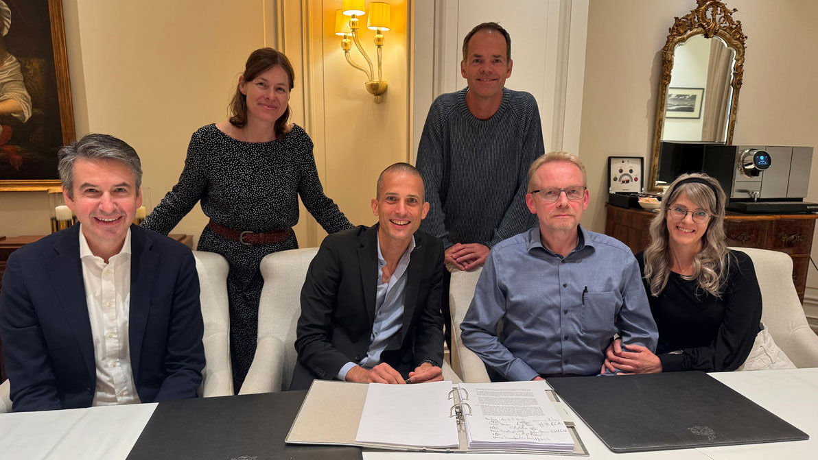 igefa-Julius-Brune-Bild-Vertragsabschluss