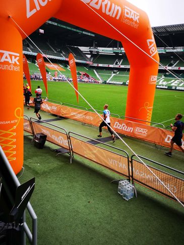 Zieleinlauf B2Run Bremen Wittrock Uhlenwinkel