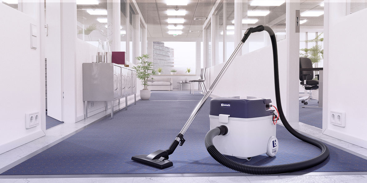Der neue bluematic CUBE PLUS einsatzbereit im Büro